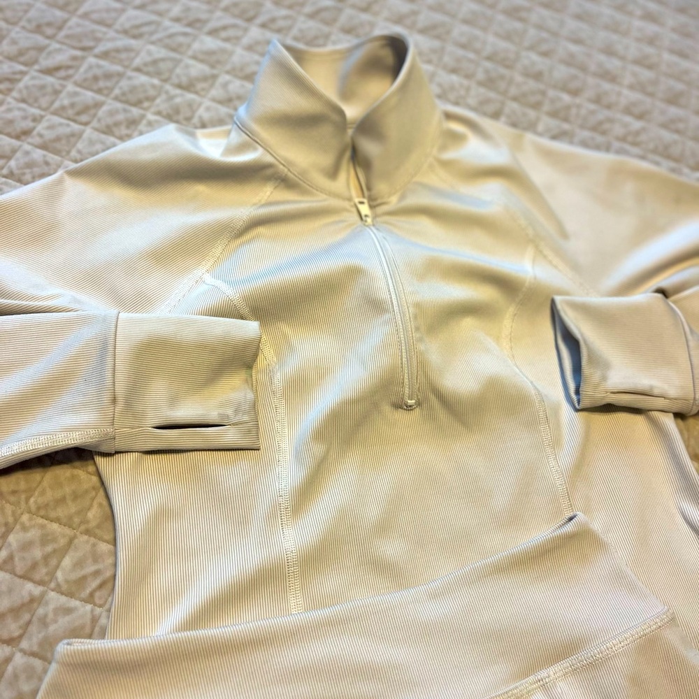 Beyond Yoga tennis set